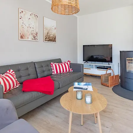 Haus Ostsee-hygge Dom wakacyjny *
